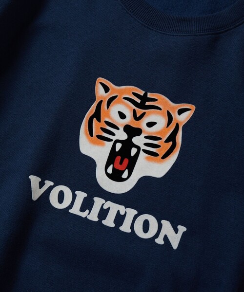 FREAK'S STORE(フリークスストア)の「限定展開 ビッグシルエット フロントプリント クルーネック スウェット / VOLITION Tiger(スウェット・メンズ・グレー/チャコールグレー/ベージュ/ネイビー・SMALL/MEDIUM/LARGE)」の12枚目の写真