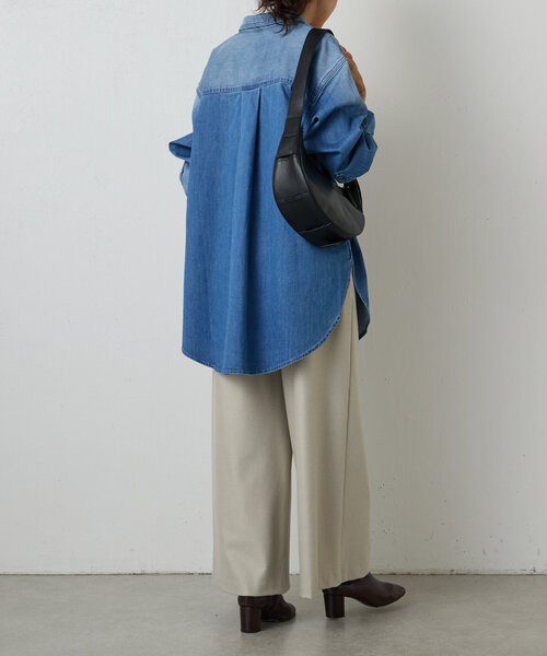 BEARDSLEY（ビアズリー）の「《FRIPIER》パール釦デニムシャツ（シャツ/ブラウス・レディース・インディゴブルー・FREE）」の5枚目の写真