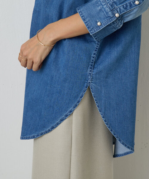 BEARDSLEY（ビアズリー）の「《FRIPIER》パール釦デニムシャツ（シャツ/ブラウス・レディース・インディゴブルー・FREE）」の13枚目の写真