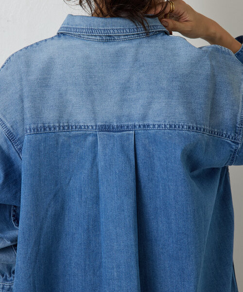 BEARDSLEY（ビアズリー）の「《FRIPIER》パール釦デニムシャツ（シャツ/ブラウス・レディース・インディゴブルー・FREE）」の14枚目の写真