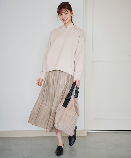 セール】ラメフーディープルオーバー【洗濯機洗い可】（パーカー