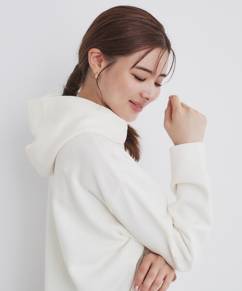 セール】ラメフーディープルオーバー【洗濯機洗い可】（パーカー