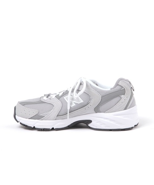 A part by（アパートバイ）の「【セレクト】NB_MR530CK（スニーカー・レディース・グレー・MEDIUM/LARGE）」の2枚目の写真