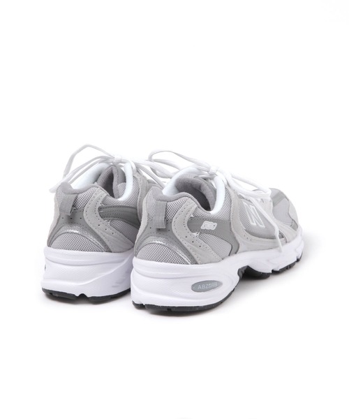 A part by（アパートバイ）の「【セレクト】NB_MR530CK（スニーカー・レディース・グレー・MEDIUM/LARGE）」の4枚目の写真