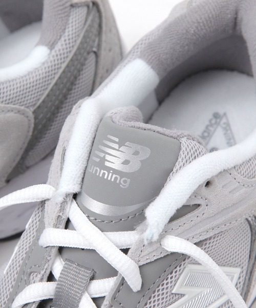 A part by（アパートバイ）の「【セレクト】NB_MR530CK（スニーカー・レディース・グレー・MEDIUM/LARGE）」の10枚目の写真