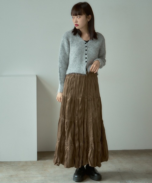 AO2(アオズ)の「Velour Washer Striped Skirt / ベロアワッシャープリーツスカート(スカート・レディース・ブラック/ベージュ/ブラウン・FREE)」の14枚目の写真