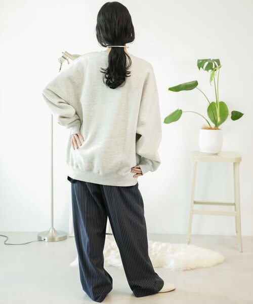 FREAK'S STORE(フリークスストア)の「エンブレム ビッグロゴスウェット(スウェット・レディース・グレー/ワイン/チャコール・フリ-)」の11枚目の写真