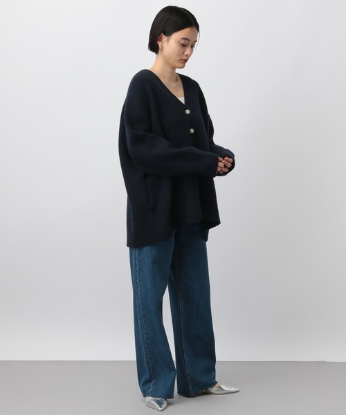 A part by(アパートバイ)の「カシミヤコンBIG Vネックカーディガン(カーディガン/ボレロ・レディース・ネイビー/レッド/アイボリー/チャコールグレー/イエロー系その他・FREE)」の18枚目の写真