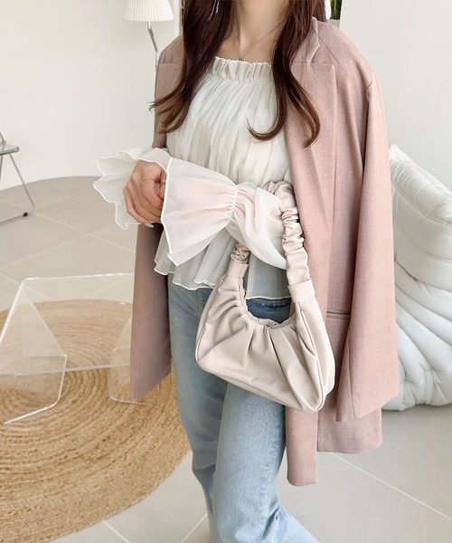 【全3色】タイセットオフショルダー長袖カットソー　アイボリー ピンク ブラック 【off-j022111top】( mja )(250226) 楽天市場】【47％OFF 3,990→1,990円】Tシャツ カットソー ロンT
