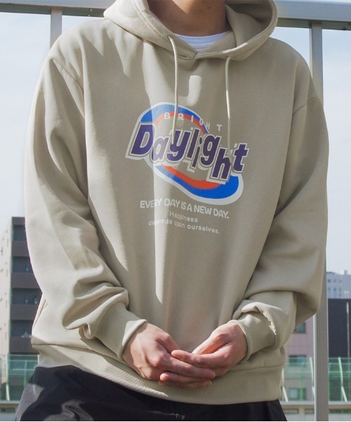 MODISH GAZE（モディシュガゼ）の「【MODISH GAZE】daylightビッグプリント裏起毛パーカー(CP)（パーカー・メンズ・杢グレー/ベージュ/チャコール・FREE）」の5枚目の写真