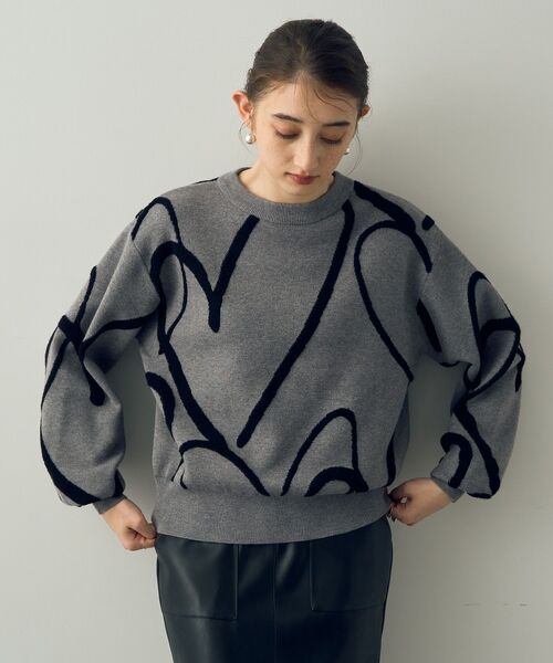 YECCA VECCA（イェッカヴェッカ）の「ランダムハート柄ニット（ニット/セーター・レディース・ネイビー/グレー/ライトグレー・FREE）」の13枚目の写真