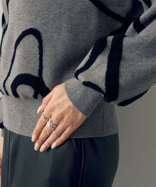 YECCA VECCA（イェッカヴェッカ）の「ランダムハート柄ニット（ニット/セーター・レディース・ネイビー/グレー/ライトグレー・FREE）」の17枚目の写真