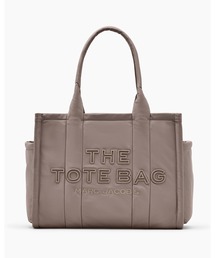 MARC JACOBS（マークジェイコブス）の「THE PUFFY NYLON LARGE TOTE BAG ザ パフィー ナイロン ラージ トート バッグ（トートバッグ）」