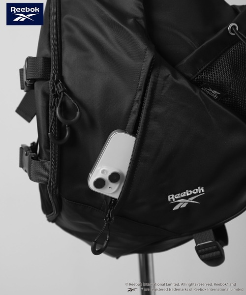Reebok（リーボック）の「【REEBOK】 ワンショルダー ボディバッグ（ボディバッグ/ウエストポーチ・メンズ・ブラック/アイボリー/チャコール・FREE）」の8枚目の写真