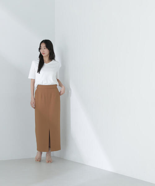 NATURAL BEAUTY BASIC（ナチュラルビューティーベーシック）の「◇ベーシックTシャツシリーズ Vネック（Tシャツ/カットソー・レディース・オフホワイト/グレー/ブラック・FREE）」の13枚目の写真