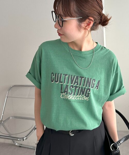 DISCOAT(ディスコート)の「【WEB限定】ピグメントアソートロゴTシャツ(Tシャツ/カットソー・レディース・チャコールグレー/グリーン/ベージュ・MEDIUM/SMALL)」の3枚目の写真