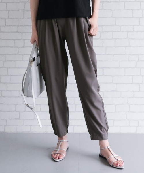 aquagarage（アクアガレージ）の「水陸両用冷感パンツ（その他パンツ・レディース・チャコール/カーキ/ブラック/ライトカーキ・LL/L/M/S/3L）」の2枚目の写真