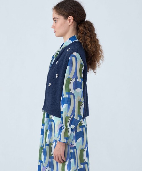 BALLSEY（ボールジィ）の「ビジューブークレー ショートベスト（ベスト・レディース・ネイビー/ホワイト・S）」の5枚目の写真