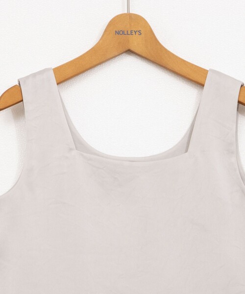 NOLLEY’S（ノーリーズ）の「《手洗い可能》サテン×ベア天2WAYタンクトップ（タンクトップ・レディース・ホワイト/ライトグレー/ブラック・40/38/42/36）」の10枚目の写真
