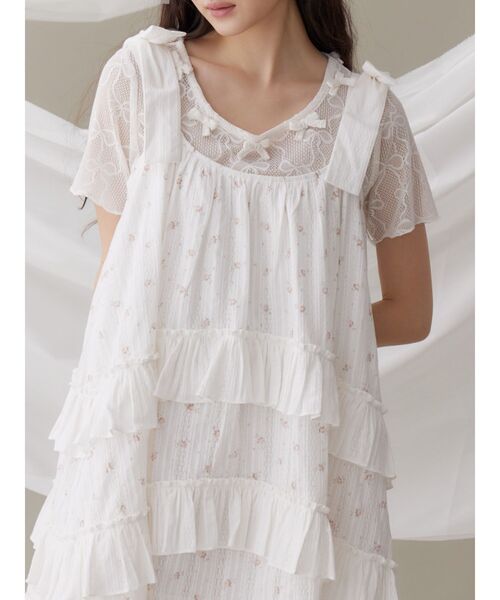 merry jenny(メリージェニー)の「リボンチュールtee(Tシャツ/カットソー・レディース・ブラック/オフホワイト・FREE)」の1枚目の写真