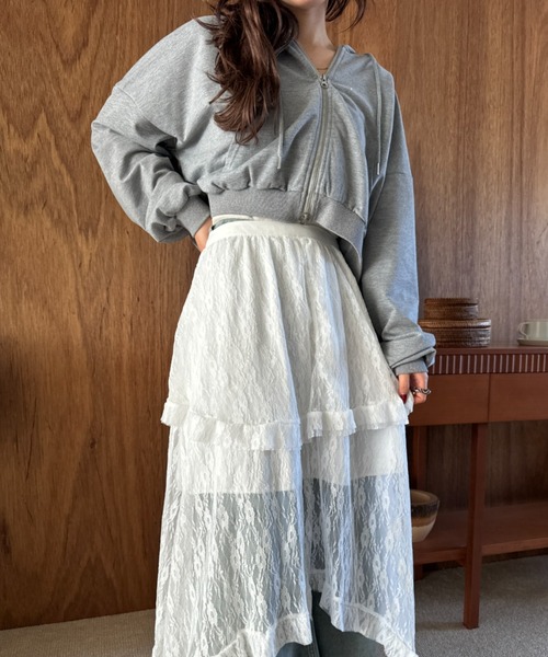 efill（エフィル）の「フレンチスタイルの ミディアム ロング ドレス レース スカート（スカート・レディース・ホワイト/ブラック・FREE）」の4枚目の写真