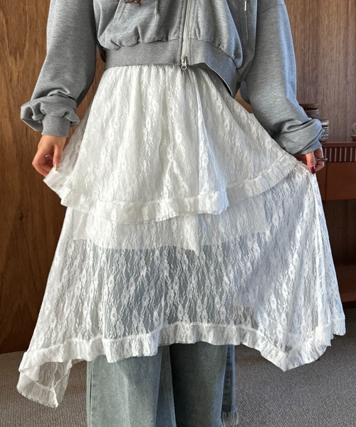 efill（エフィル）の「フレンチスタイルの ミディアム ロング ドレス レース スカート（スカート・レディース・ホワイト/ブラック・FREE）」の6枚目の写真