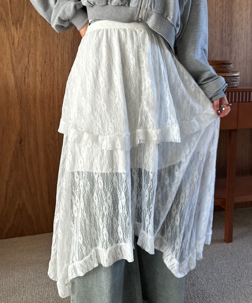efill（エフィル）の「フレンチスタイルの ミディアム ロング ドレス レース スカート（スカート・レディース・ホワイト/ブラック・FREE）」の7枚目の写真