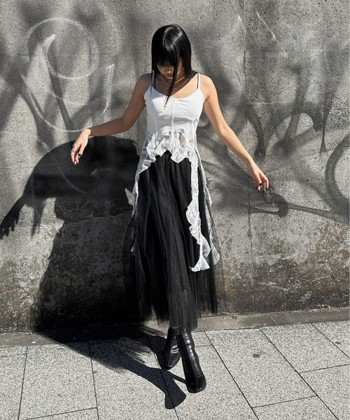 LVEU.（ラブユ.）の「【LVEU.】レースデザインカップ付きキャミソール / トップス キャミソール キャミ レース ブラトップ カップ付き インナー レイヤード ブラック ホワイト（キャミソール・レディース・ホワイト/ブラック・FREE）」の5枚目の写真