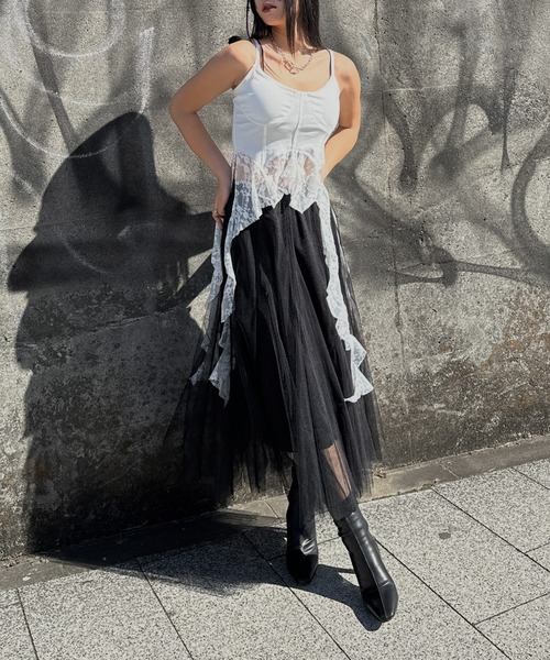 LVEU.（ラブユ.）の「【LVEU.】レースデザインカップ付きキャミソール / トップス キャミソール キャミ レース ブラトップ カップ付き インナー レイヤード ブラック ホワイト（キャミソール・レディース・ホワイト/ブラック・FREE）」の3枚目の写真