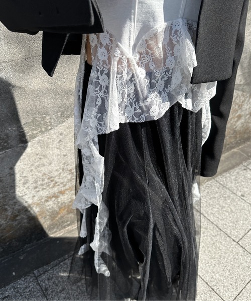 LVEU.（ラブユ.）の「【LVEU.】レースデザインカップ付きキャミソール / トップス キャミソール キャミ レース ブラトップ カップ付き インナー レイヤード ブラック ホワイト（キャミソール・レディース・ホワイト/ブラック・FREE）」の4枚目の写真