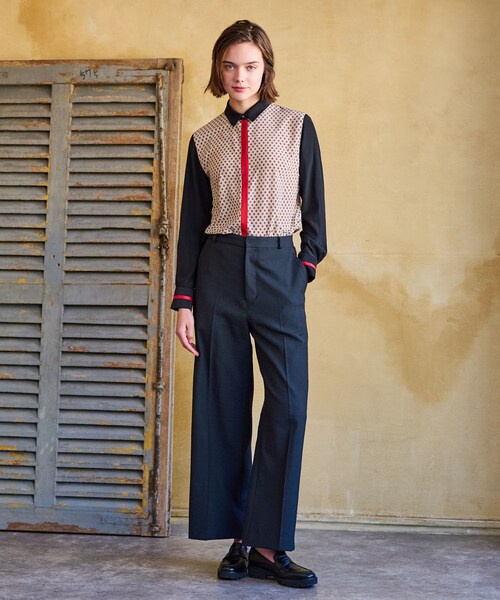 DRESSTERIOR（ドレステリア）の「【洗える/小紋柄】ヴィンテージパターンプリントコンビシャツ（シャツ/ブラウス・レディース・ベージュ系その他4・34/36/38）」の2枚目の写真