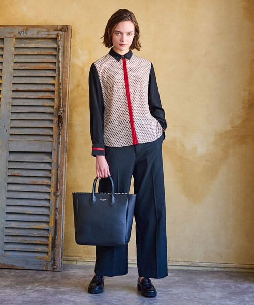 DRESSTERIOR（ドレステリア）の「【洗える/小紋柄】ヴィンテージパターンプリントコンビシャツ（シャツ/ブラウス・レディース・ベージュ系その他4・34/36/38）」の3枚目の写真