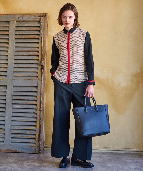 DRESSTERIOR（ドレステリア）の「【洗える/小紋柄】ヴィンテージパターンプリントコンビシャツ（シャツ/ブラウス・レディース・ベージュ系その他4・34/36/38）」の4枚目の写真