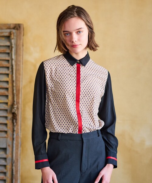 DRESSTERIOR（ドレステリア）の「【洗える/小紋柄】ヴィンテージパターンプリントコンビシャツ（シャツ/ブラウス・レディース・ベージュ系その他4・34/36/38）」の5枚目の写真