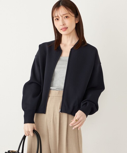 SHIPS Colors(シップス カラーズ)の「SHIPS Colors:〈手洗い可能〉タック ニット ブルゾン 2(カーディガン/ボレロ・レディース・ナチュラル/ベージュ/ネイビー・ONE SIZE)」の17枚目の写真