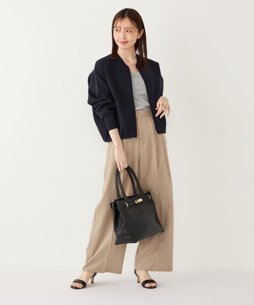 SHIPS Colors(シップス カラーズ)の「SHIPS Colors:〈手洗い可能〉タック ニット ブルゾン 2(カーディガン/ボレロ・レディース・ナチュラル/ベージュ/ネイビー・ONE SIZE)」の19枚目の写真