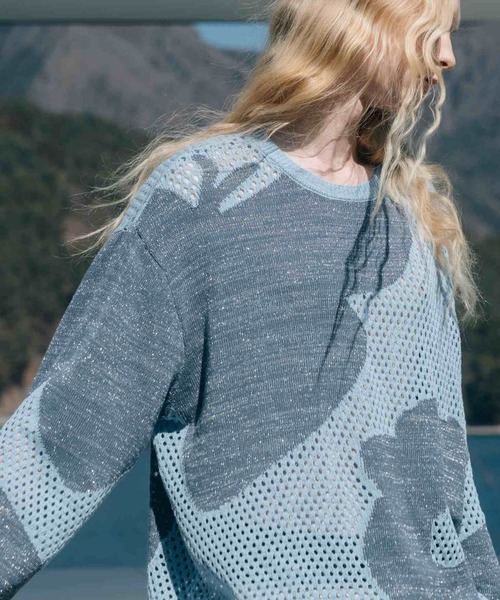 BLAYMORE(ブレイモア)の「【BLAYMORE】Butterfly Flower Glitter Knit / メッシュニット ラメ糸混紡(ニット/セーター・メンズ・ブラック/ライトブルー・S/M)」の3枚目の写真