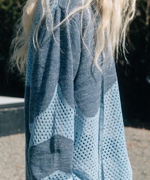BLAYMORE(ブレイモア)の「【BLAYMORE】Butterfly Flower Glitter Knit / メッシュニット ラメ糸混紡(ニット/セーター・メンズ・ブラック/ライトブルー・S/M)」の5枚目の写真