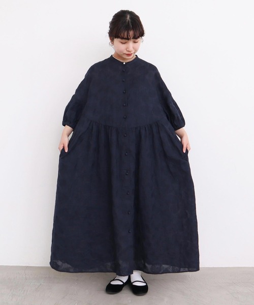 l'atelier du savon（アトリエドサボン）の「●線画のお花ラミー刺繍　ワンピース（ワンピース・レディース・パープル/ネイビー/キナリ・FREE）」の10枚目の写真