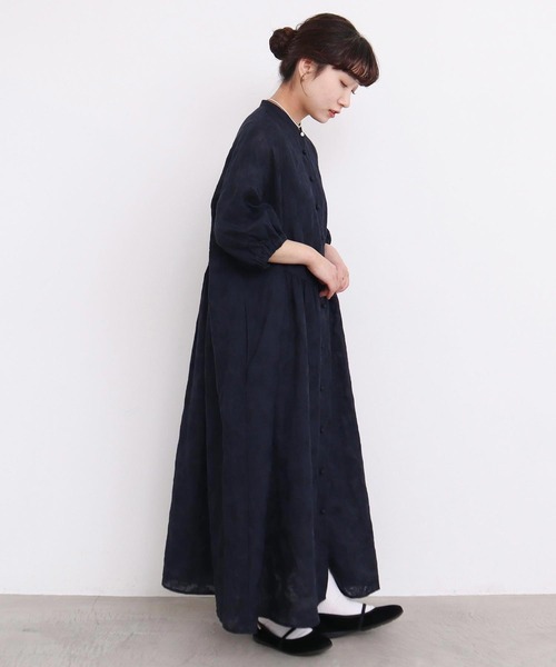 l'atelier du savon（アトリエドサボン）の「●線画のお花ラミー刺繍　ワンピース（ワンピース・レディース・パープル/ネイビー/キナリ・FREE）」の12枚目の写真