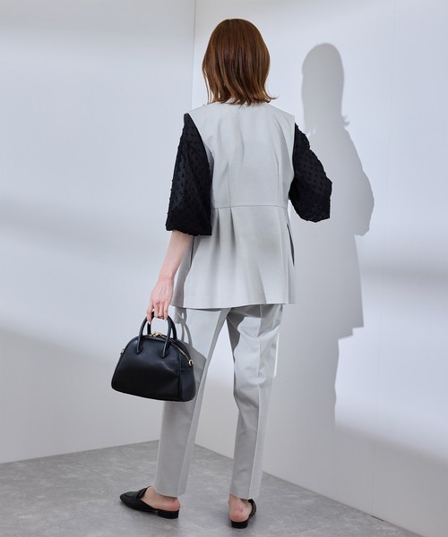 ROPE' PICNIC(ロペピクニック)の「【UV対応】【リネンライク・シリーズ】ペプラムジレベスト/通勤・セットアップ対応(ベスト・レディース・ダークブラウン/ネイビー/グレー/グレー系その他・38)」の18枚目の写真