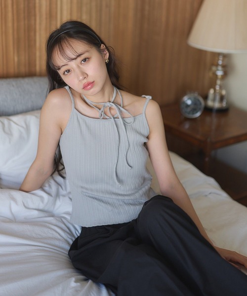 earth music&ecology(アースミュージックアンドエコロジー)の「コード付きキャミソール(キャミソール・レディース・レッド/オフホワイト/グレー/ブラック・S/M)」の10枚目の写真