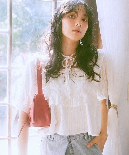 earth music&ecology(アースミュージックアンドエコロジー)の「コード付きキャミソール(キャミソール・レディース・レッド/オフホワイト/グレー/ブラック・S/M)」の8枚目の写真