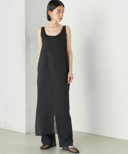 SHIPS(シップス)の「Wai+:〈手洗い可能〉オーガンジー ノースリーブ 2WAY ワンピース(ワンピース・レディース・ブラック/ベージュ系・ONE SIZE)」の2枚目の写真