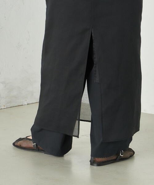 SHIPS(シップス)の「Wai+:〈手洗い可能〉オーガンジー ノースリーブ 2WAY ワンピース(ワンピース・レディース・ブラック/ベージュ系・ONE SIZE)」の10枚目の写真