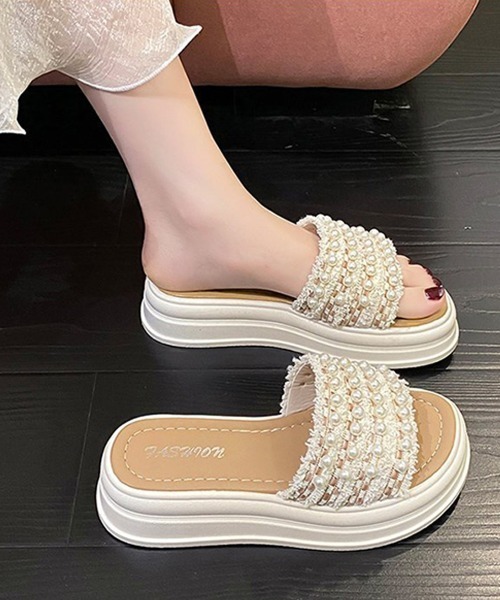 Miniministore(ミニミニストア)の「厚底サンダル パール付きフラットサンダル(サンダル・レディース・ブラック/アイボリー・22.5cm/23.0cm/23.5cm/24.0cm/24.5cm)」の12枚目の写真