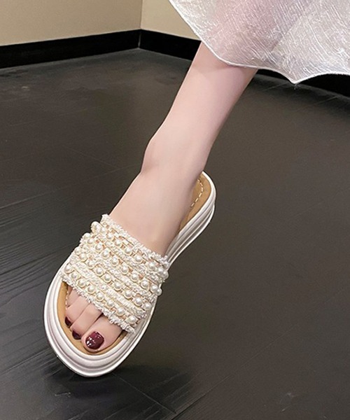 Miniministore(ミニミニストア)の「厚底サンダル パール付きフラットサンダル(サンダル・レディース・ブラック/アイボリー・22.5cm/23.0cm/23.5cm/24.0cm/24.5cm)」の15枚目の写真