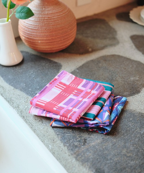 BAYFLOW（ベイフロー）の「【ASANTE SANA】ハンカチ50×50（タオル・レディース・ピンク/グリーン/イエロー/パープル/ブルー・0）」の9枚目の写真