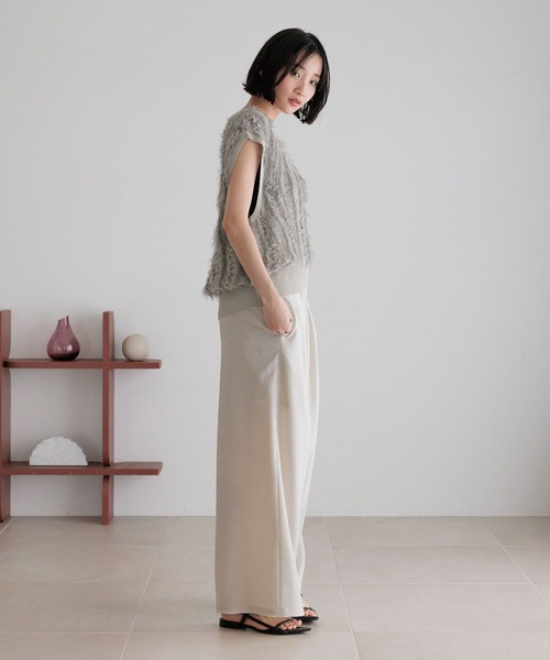 LOWRYS FARM（ローリーズファーム）の「フリンジニットノースリブ 450805（ニット/セーター・レディース・グレー/イエロー/ベージュ・FREE）」の6枚目の写真