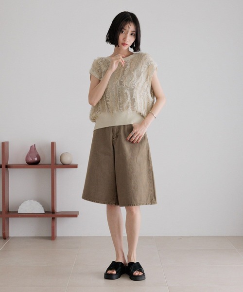 LOWRYS FARM（ローリーズファーム）の「フリンジニットノースリブ 450805（ニット/セーター・レディース・グレー/イエロー/ベージュ・FREE）」の10枚目の写真